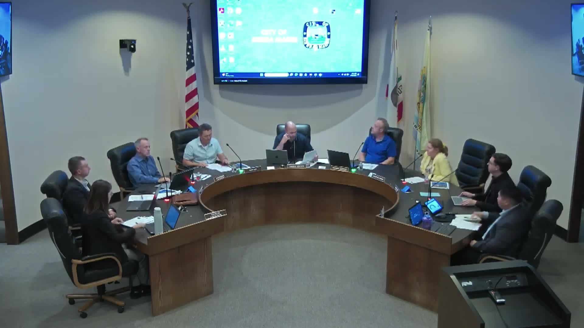 Planning commission forwards ADU ordinance update to city council to align with state law