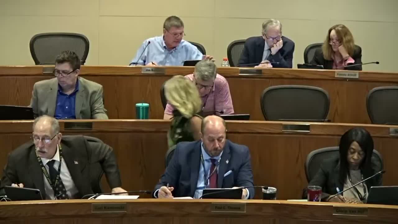 McHenry County supervisors press administration on budget policy, senior grants and construction cost escalations
