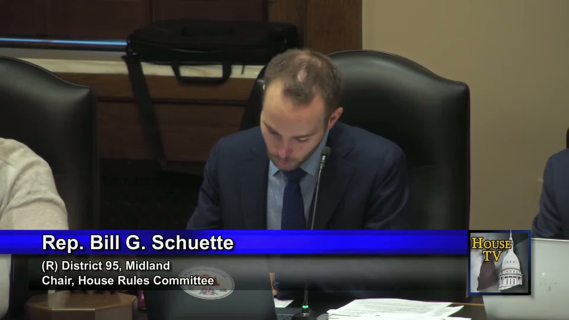 Committee hears mixed testimony on dentist and dental hygienist compact (HB 4935)