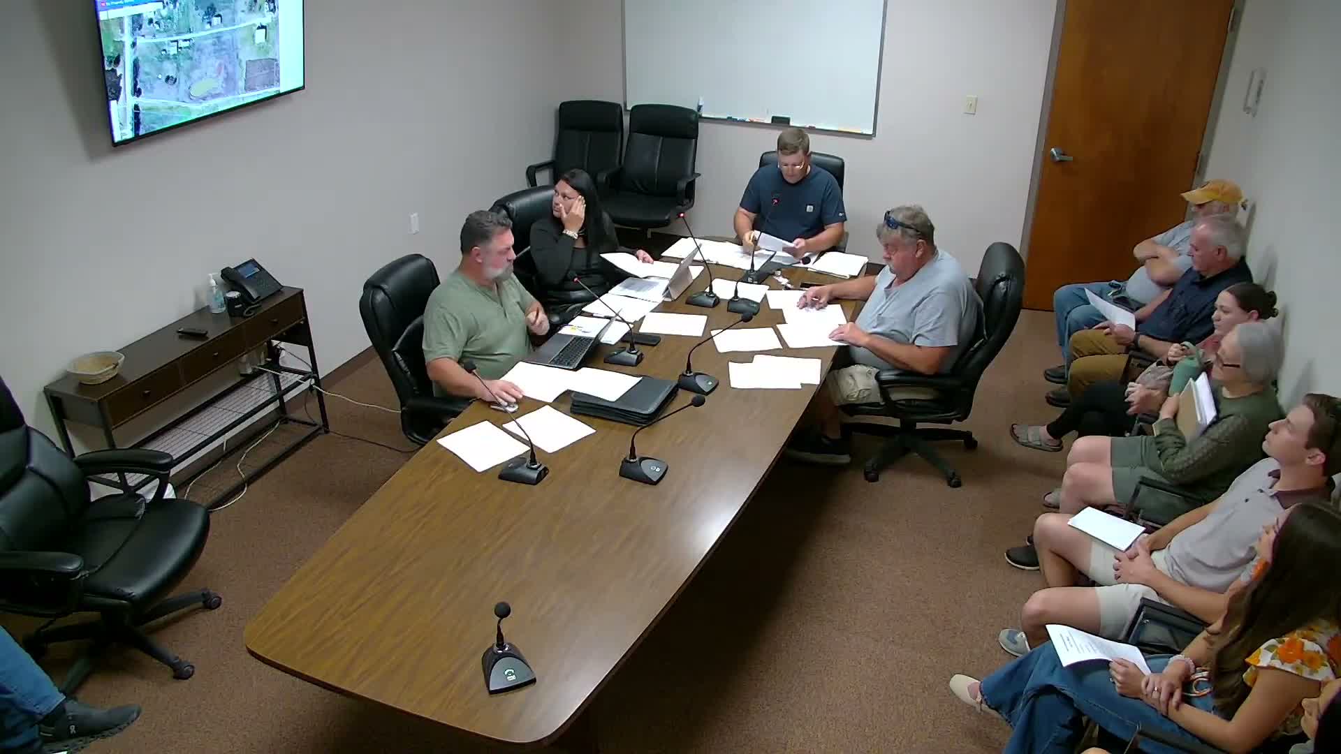 After review of deed records, Coffee County board grants 50-foot access variance on Scenic Road