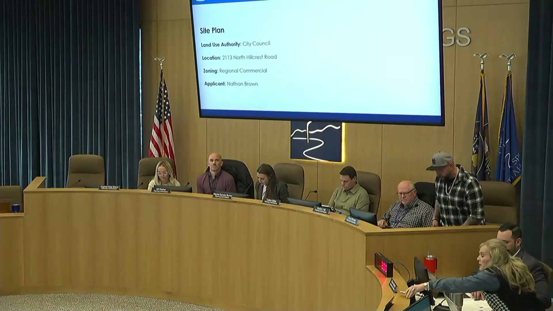 Planning commission approves Redwood Sports mixed‑use site plan for Hillcrest Road