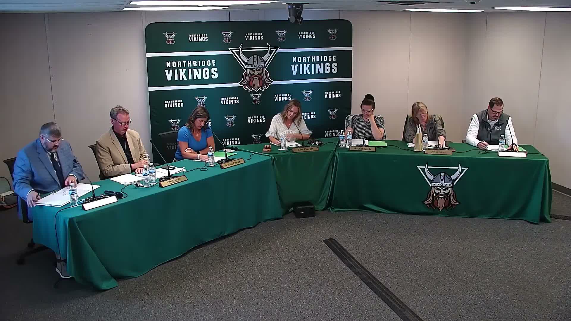 Northridge Local board accepts clean FY25 audit, approves personnel items, volunteers and field trips