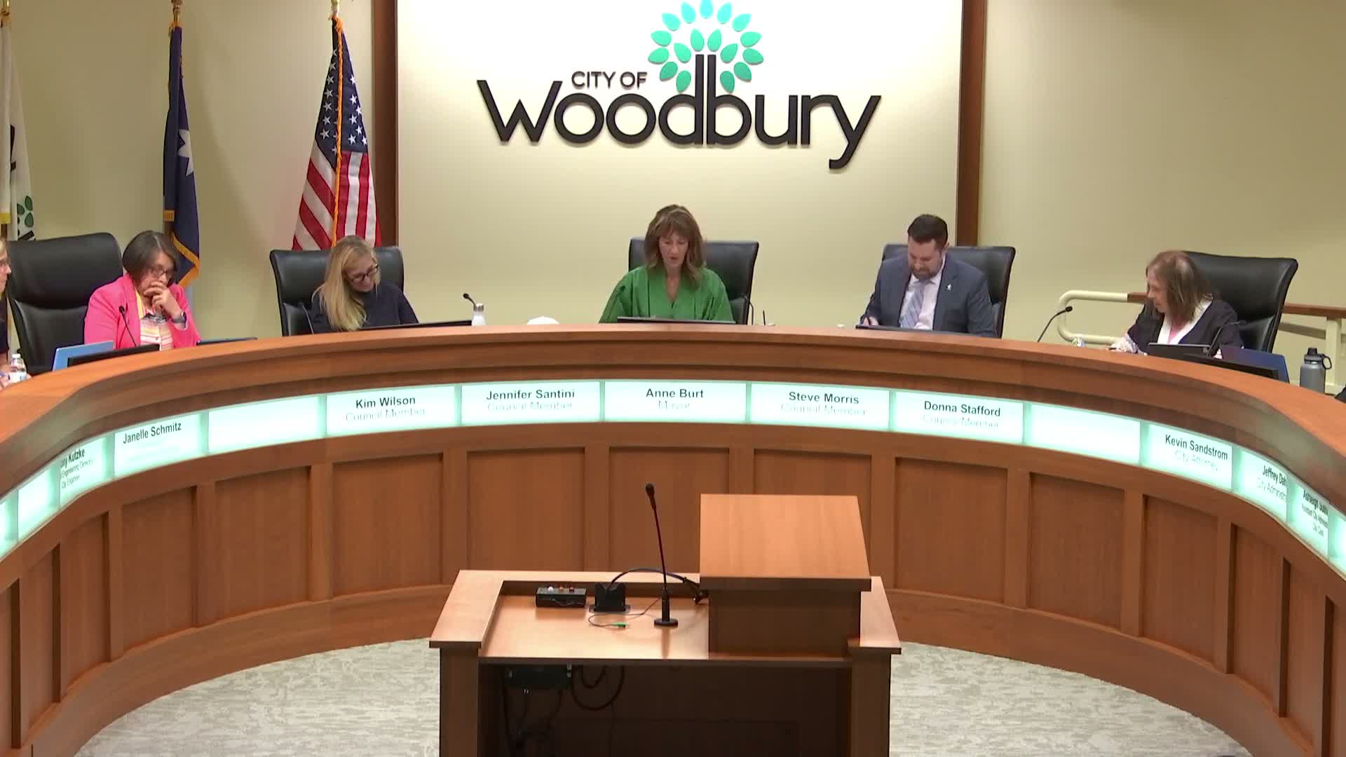 Residents urge Woodbury council to adopt binding restriction on federal immigration-enforcement use of city property