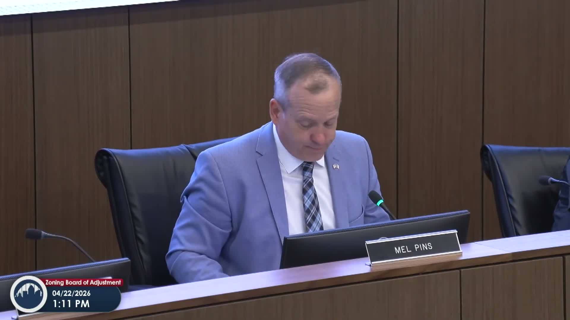 Zoning board approves 109‑foot cell tower on Garden Road over neighbors' objections