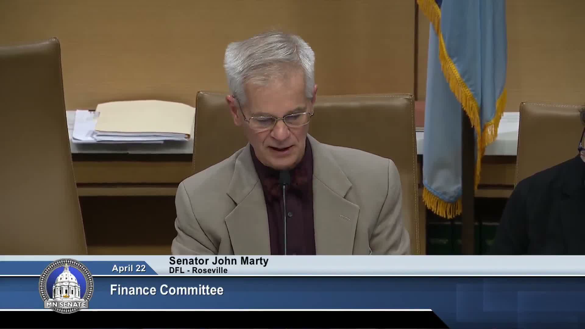 Senate lays over omnibus transportation bill after fiscal briefing and MnDOT, DPS testimony