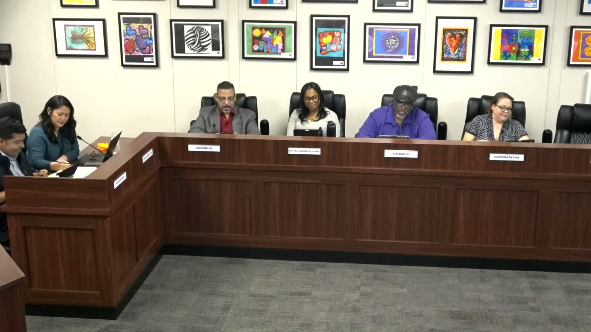 Robla reports gains for African American students; board approves expanded-learning vendor list after community input
