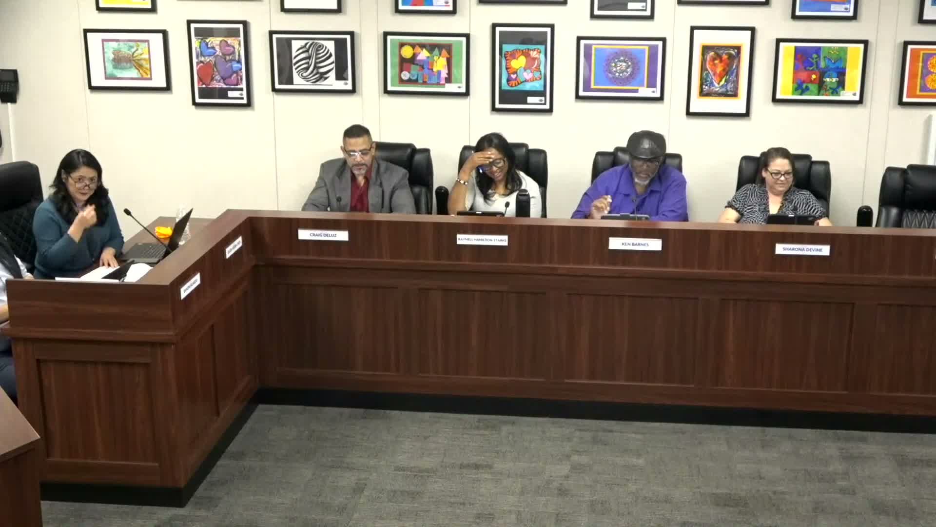Robla board unanimously approves Amplify as districtwide assessment system, first-year costs outlined