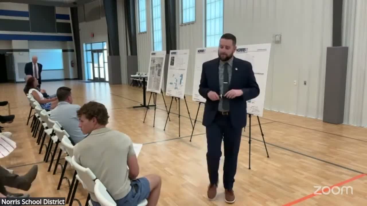 Residents press Norris leaders on enrollment, contractor choices and traffic during bond town hall