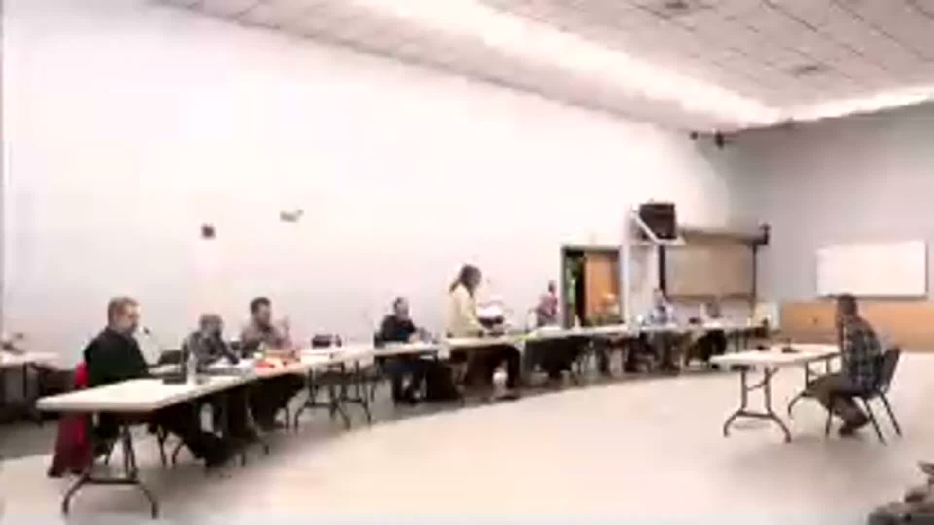 Residents ask borough to create emergency no-parking zone, fire lane on Kimmy Lane at Nancy Lake