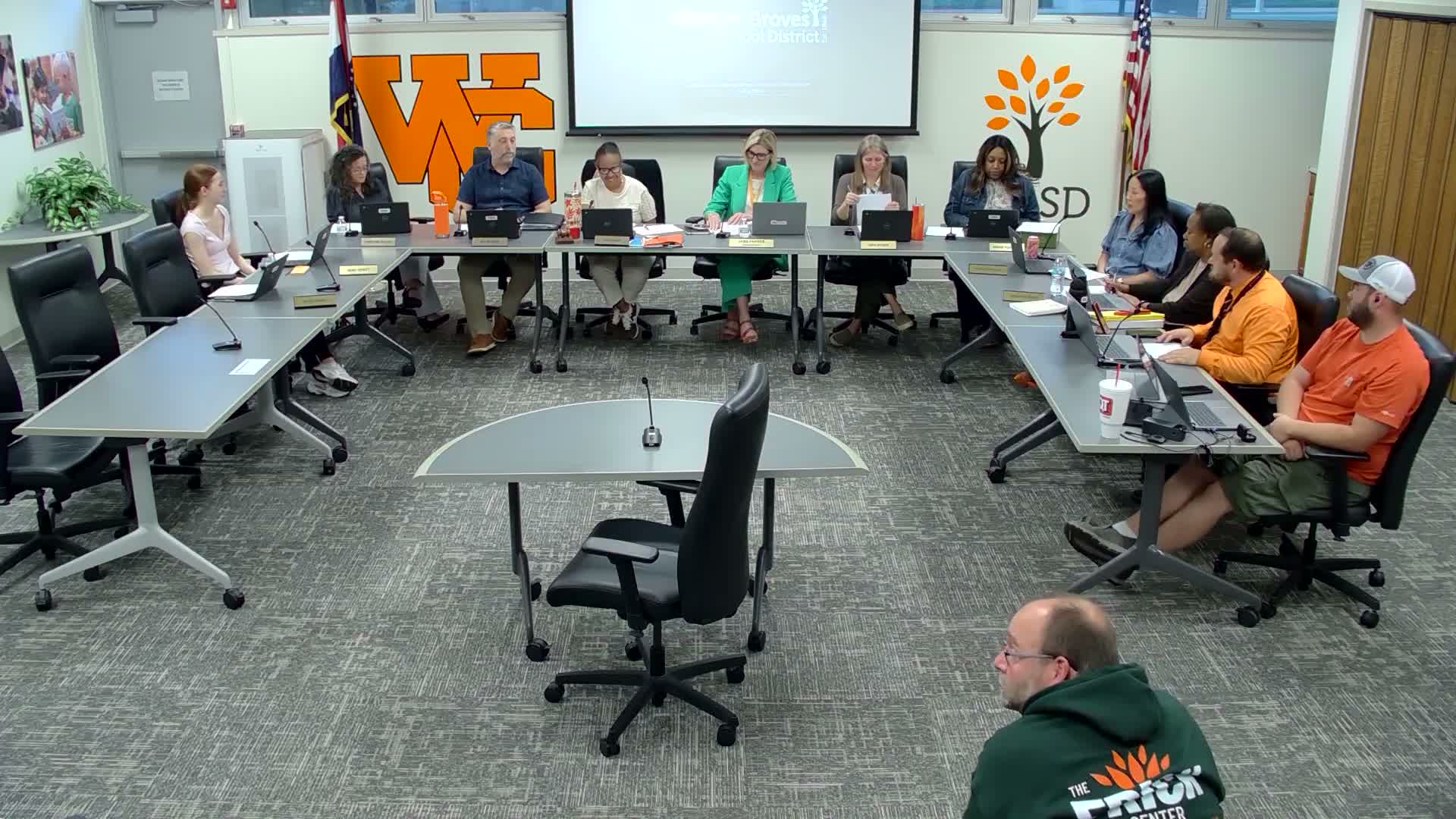 Students describe internships, civic projects at Frick Center presentation