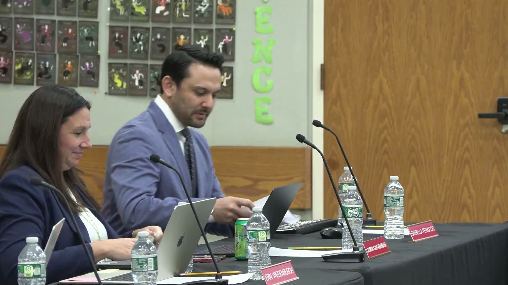 High school administrator: bell‑to‑bell cell‑phone ban mostly enforced, 451 infractions this year
