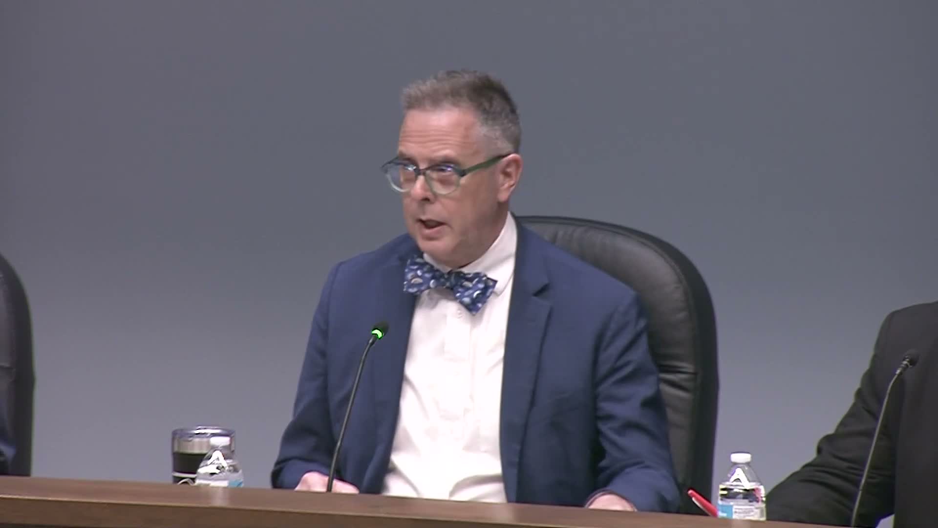Residents urge Roanoke City Council to spare school staff and after‑school programs in proposed FY26–27 budget