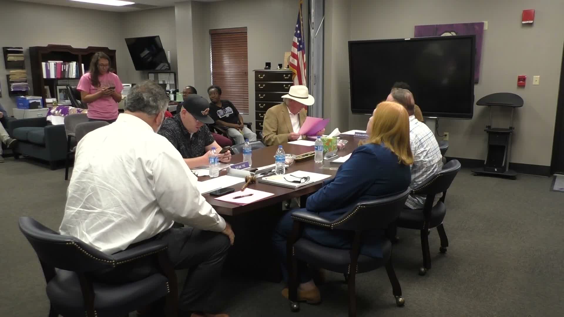 Parents press England School District leaders over teacher support and student counseling