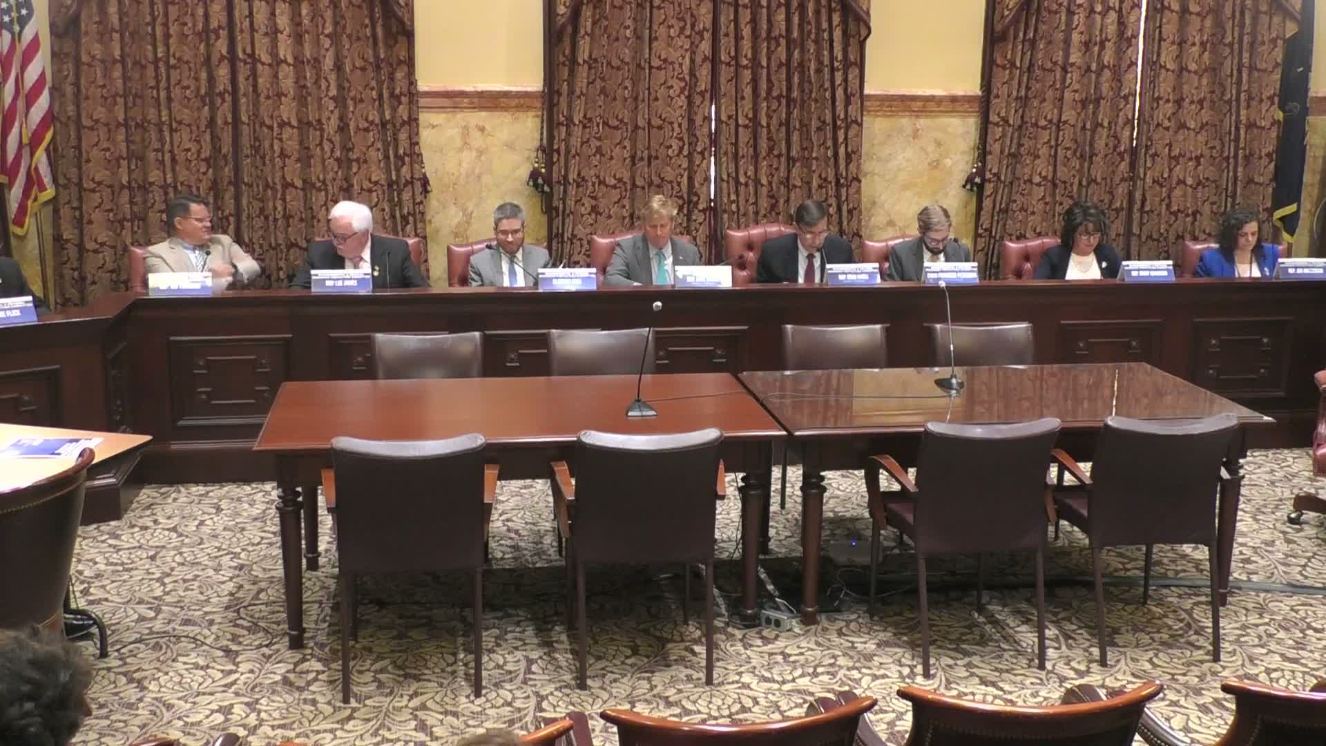 House Environmental Committee advances bill to speed hazardous-spill cleanups, 14-12