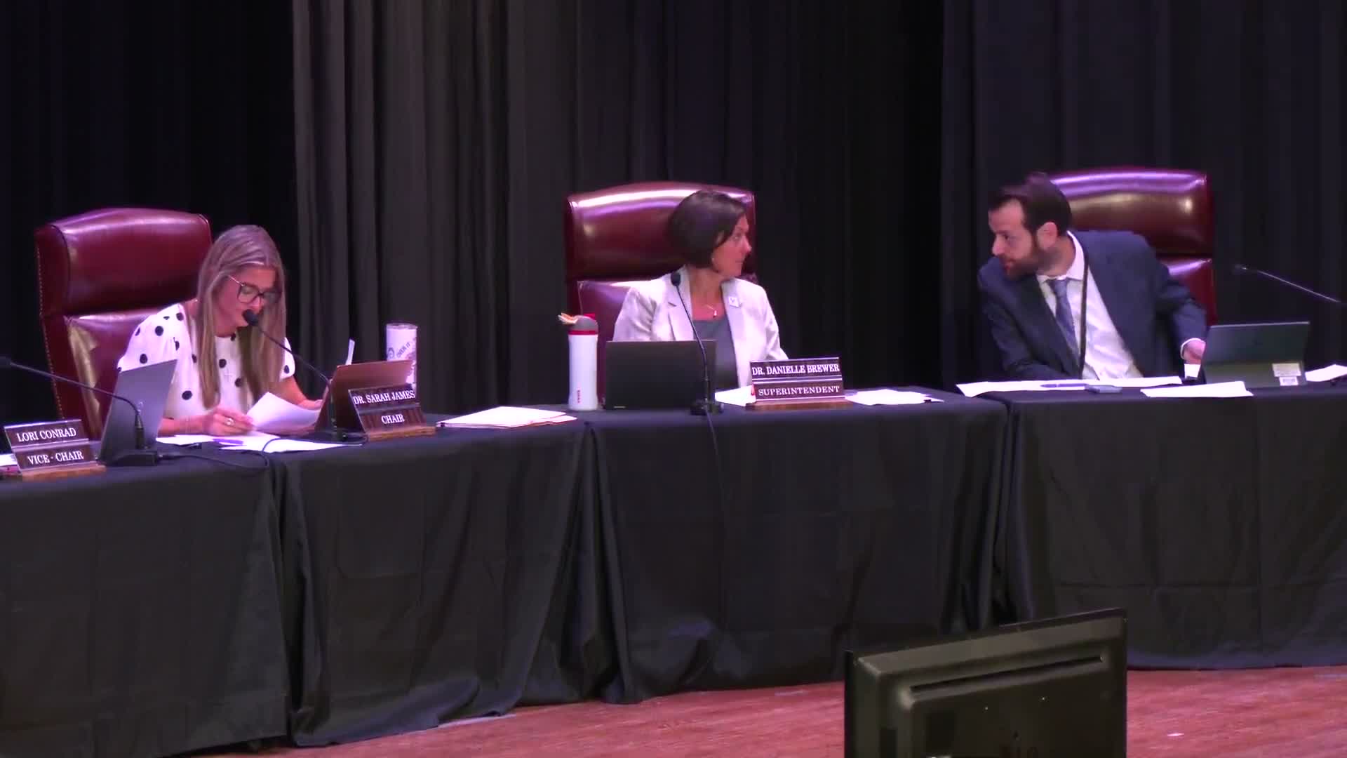 Marion board pauses plan to raise superintendent's change-order threshold after members demand data