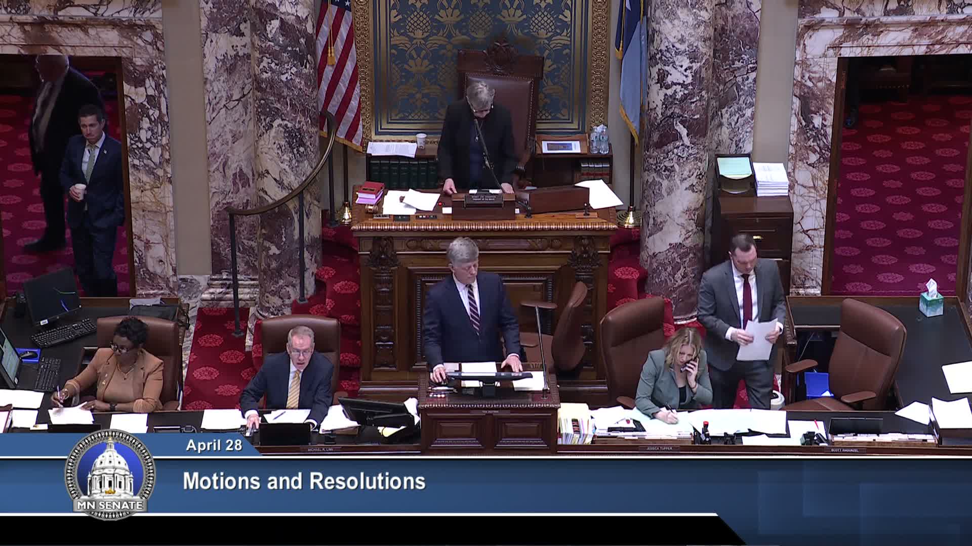 Senate approves bill to bar insurers from excluding coverage when peace officers damage homes