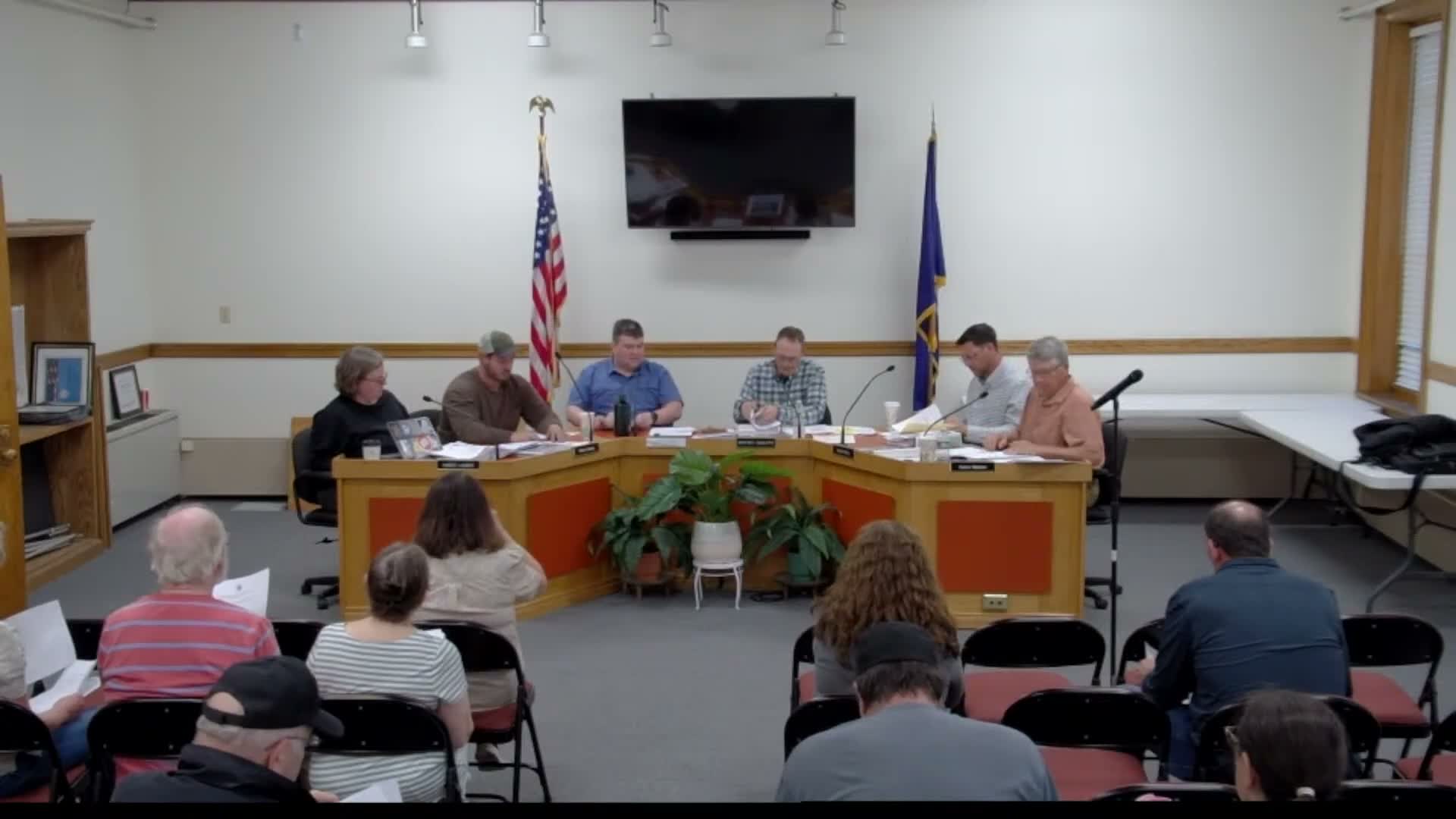 Select Board approves 4.5% nonunion pay adjustment and schedules budget workshop