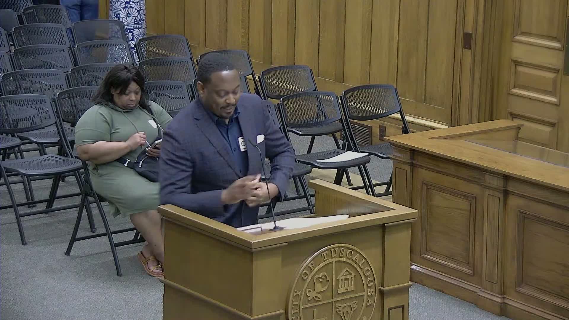 Local nonprofit pitches six-week conflict-resolution series to council