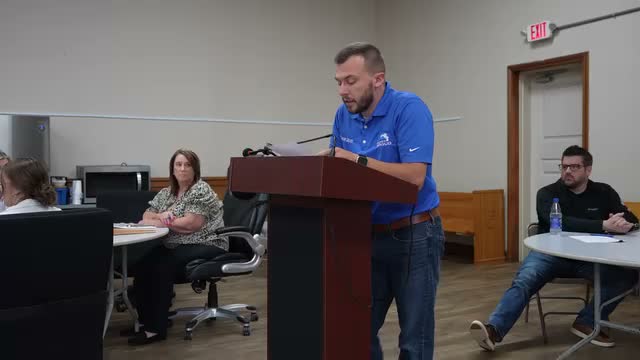 Perry County recycling crew reports 46,000 lb cardboard, 10,465 tires collected; plans May 9 side-by-side parade