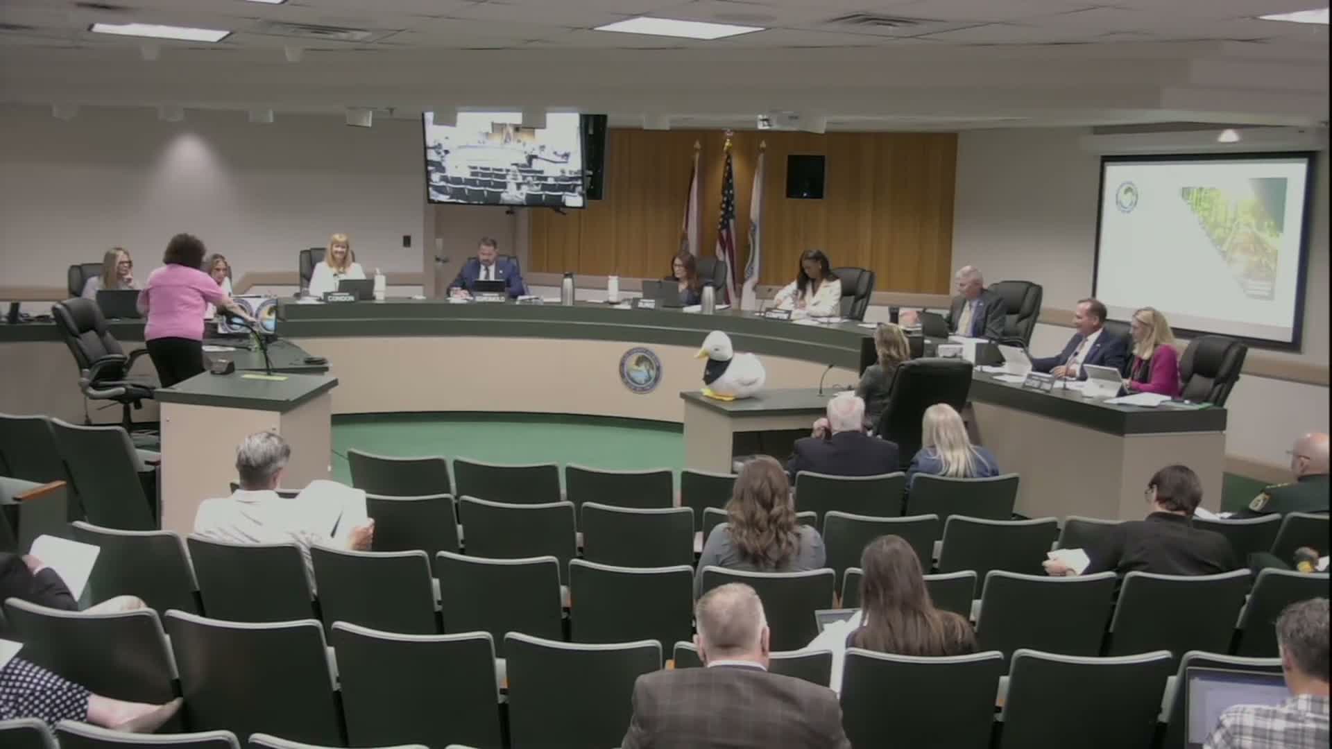 Commission approves CIP amendments, Sheriff's Office renovation award and multiple comp‑plan items