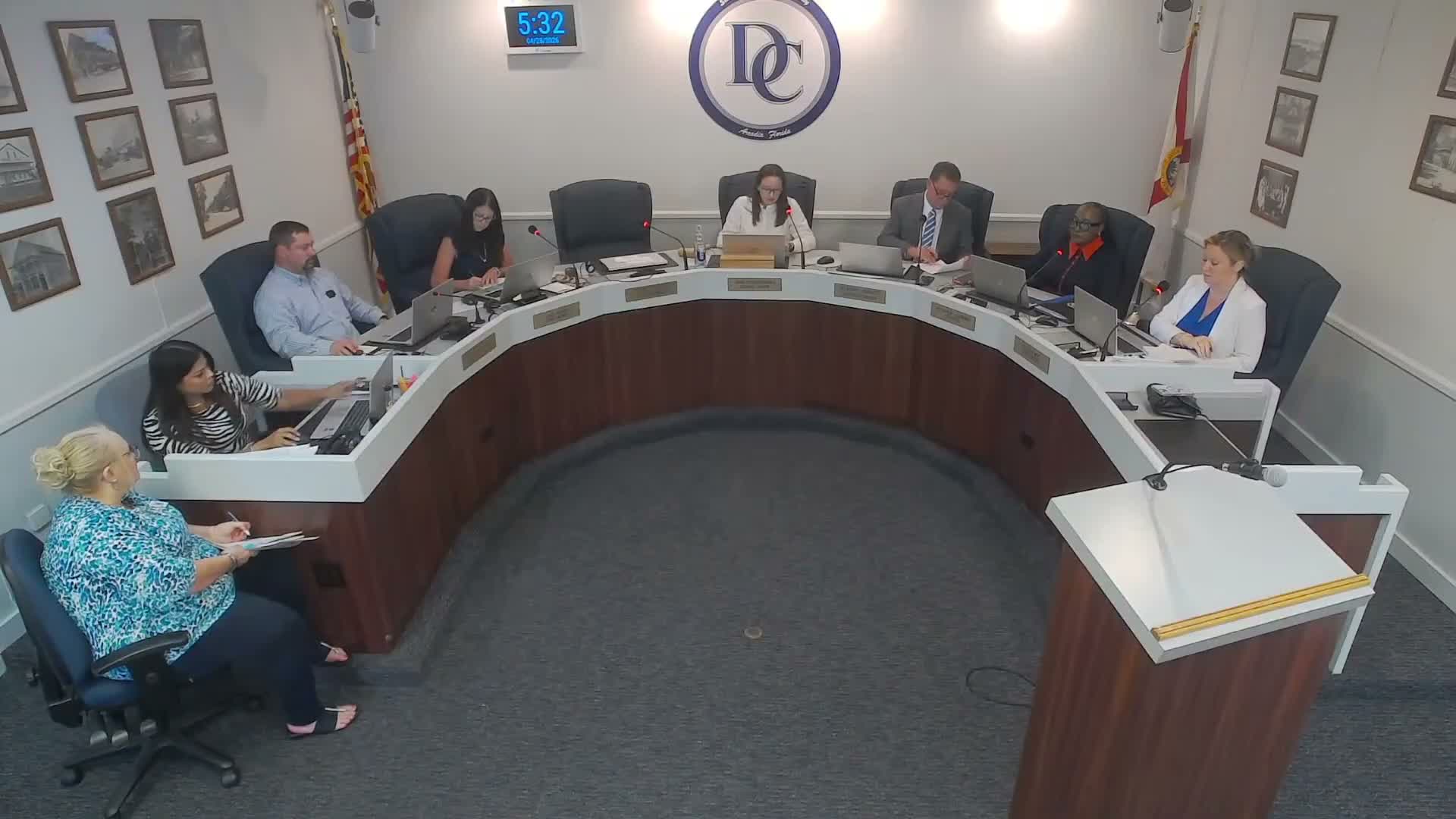 DeSoto board unanimously adopts agenda, minutes and advocacy representative