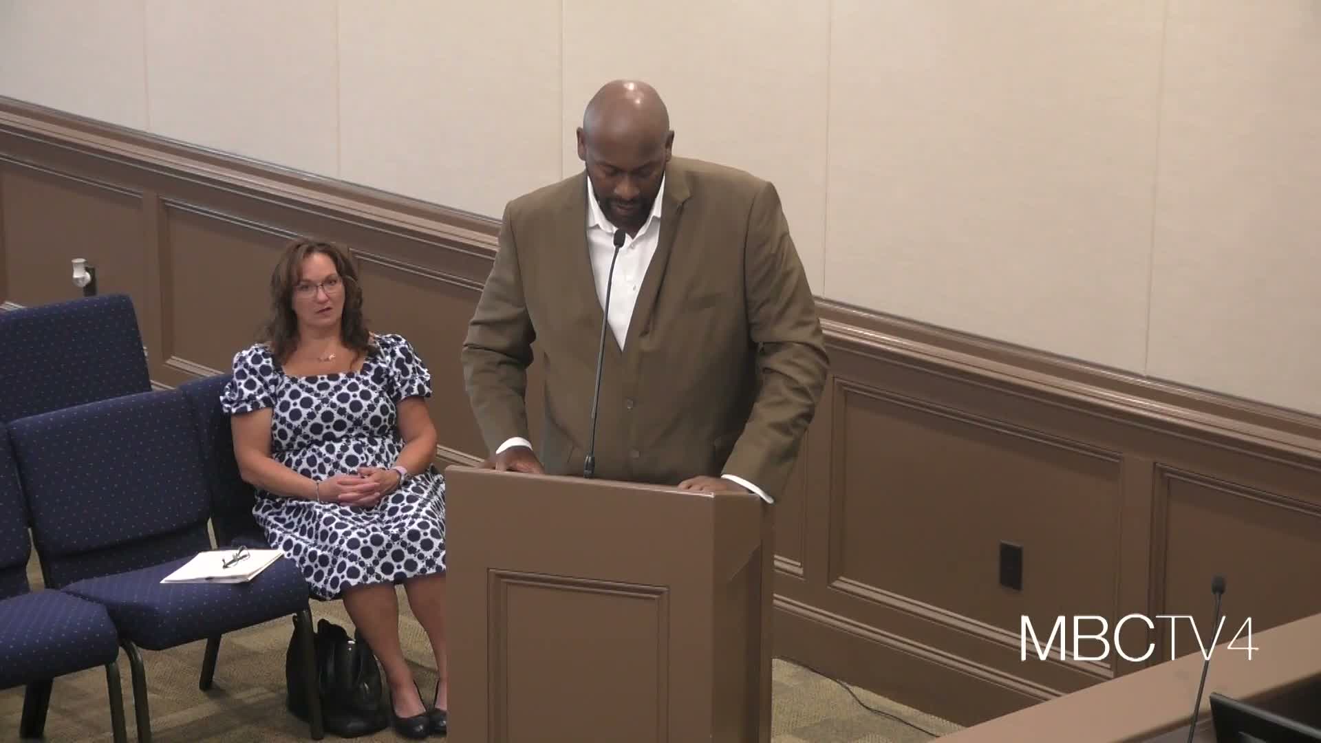 Planning department asks council to fund $6,000 annual buy-in for iWORKS permitting software
