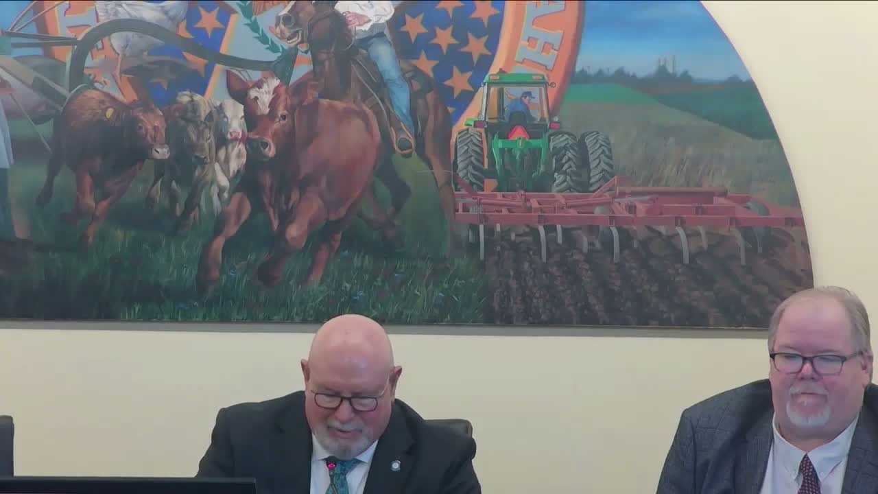 Chair opens House Bill 1851 for signature after brief presentation on auto-renewals