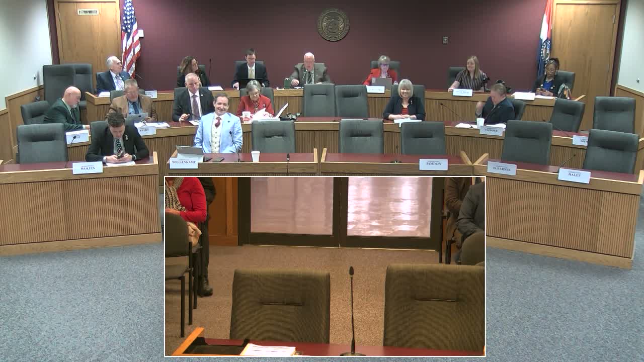 Committee votes 12-0 to give House Bill 3,143 a "due pass" recommendation