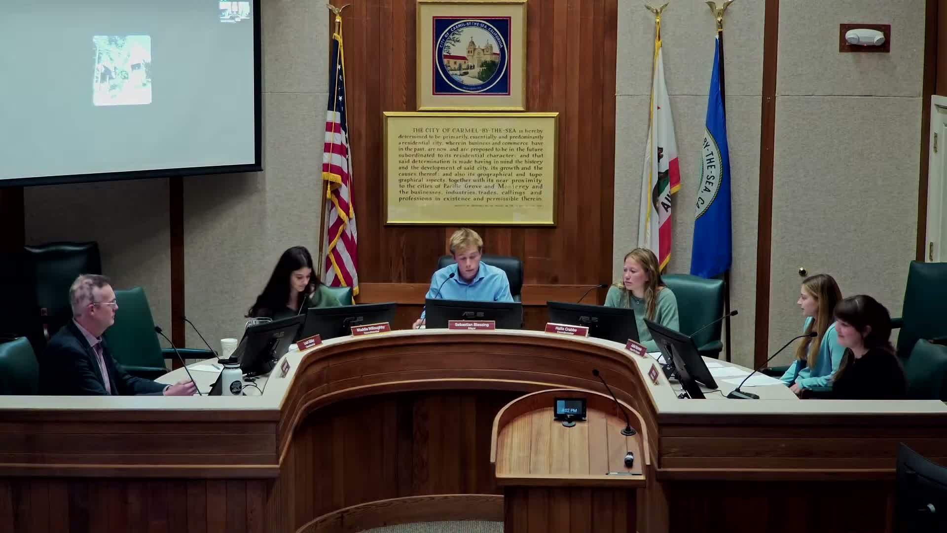 Smart-parking pilot pitched for Carmel downtown; council asks questions about cost, enforcement and resident eligibility