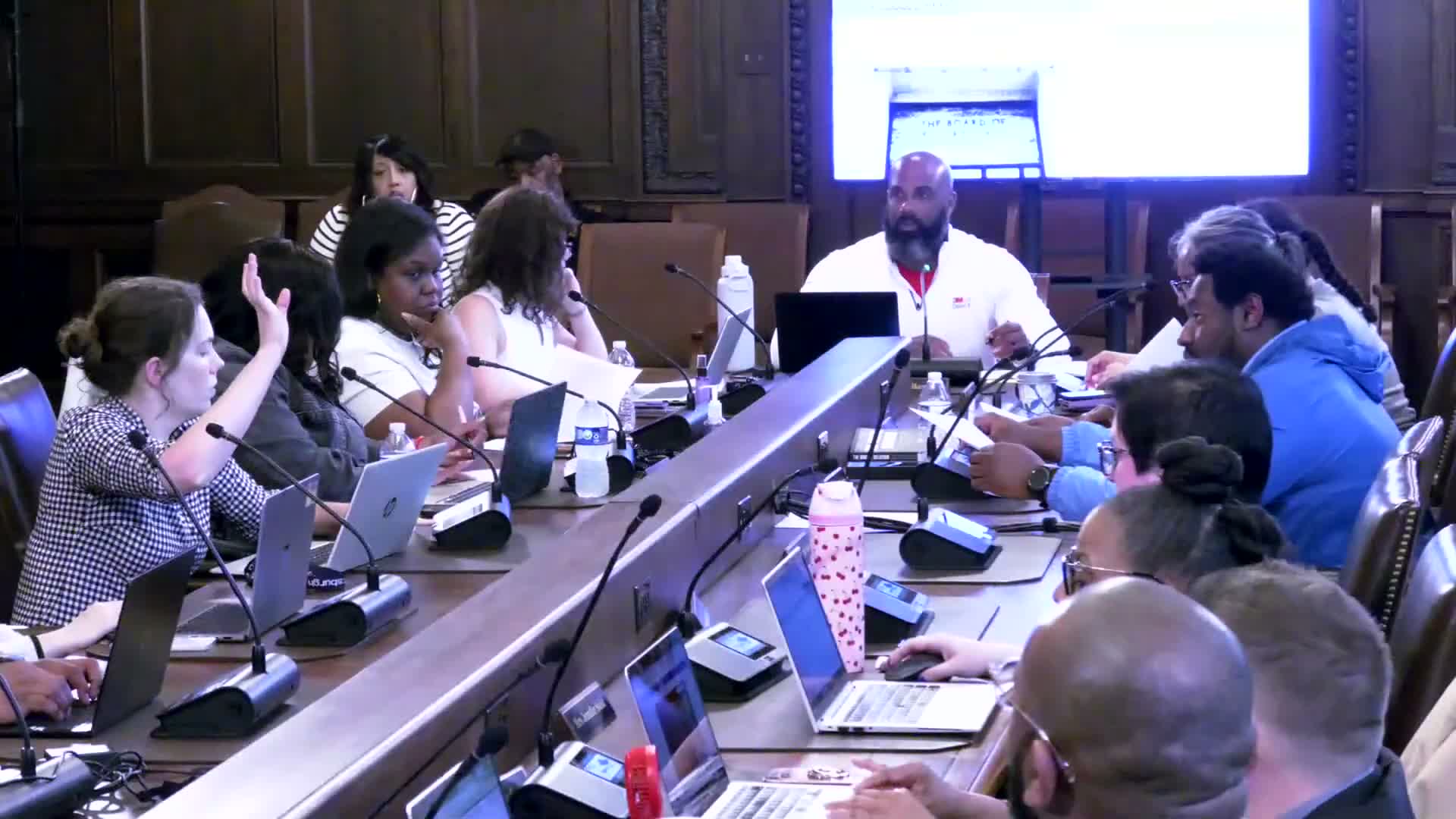 Pittsburgh board debates curriculum opt-out language, approves consultant for Del Tondo case