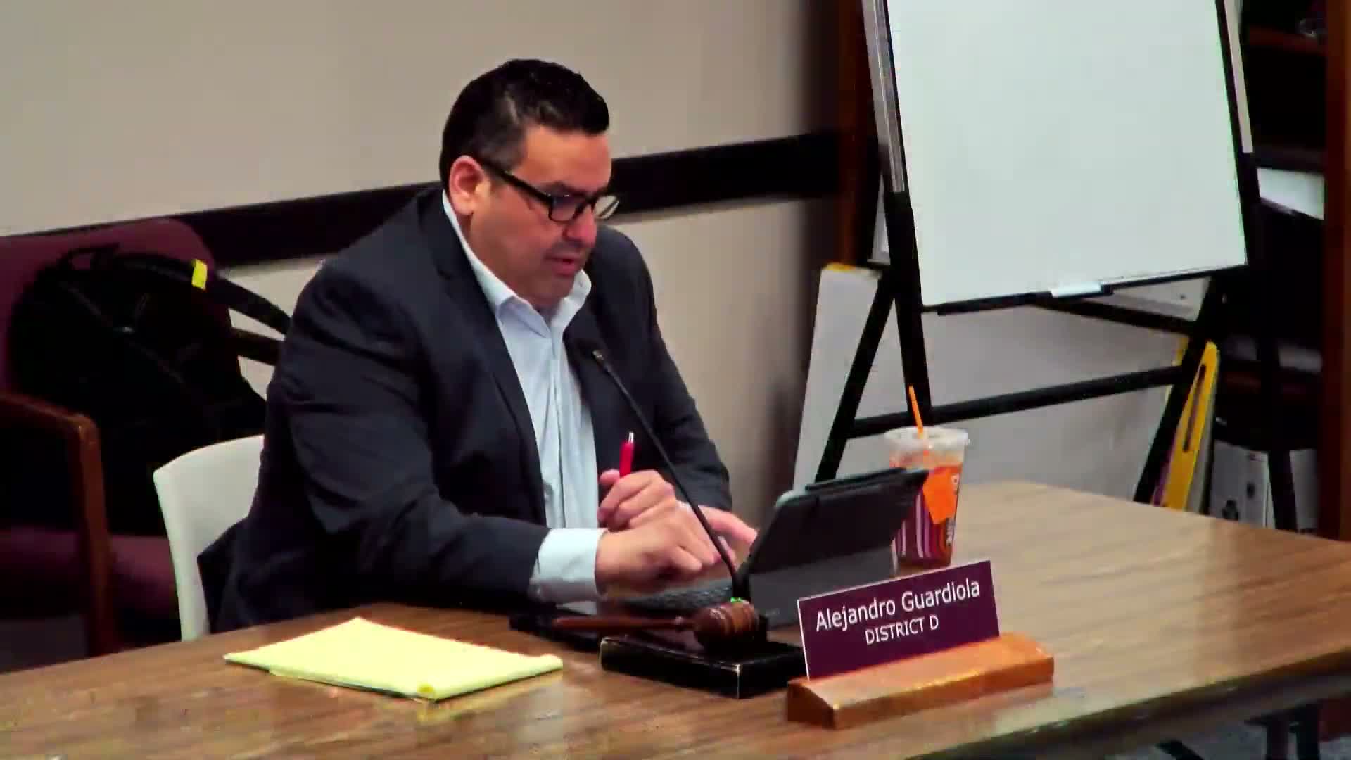 Committee reviews supports for school adjustment counselors, asks for SEL dashboard