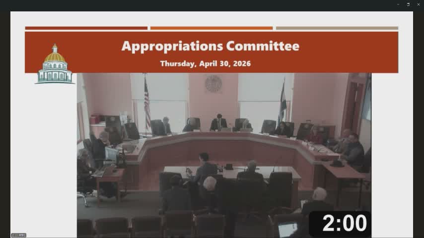 Sen. Heinrichson’s rail district bill clears committee despite $333 million build estimate