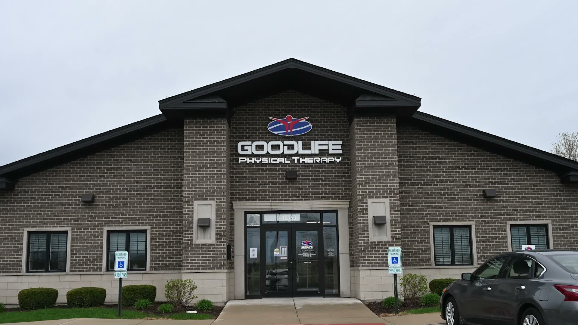 Homer Glen promotes local business coupon event during Bell Road construction