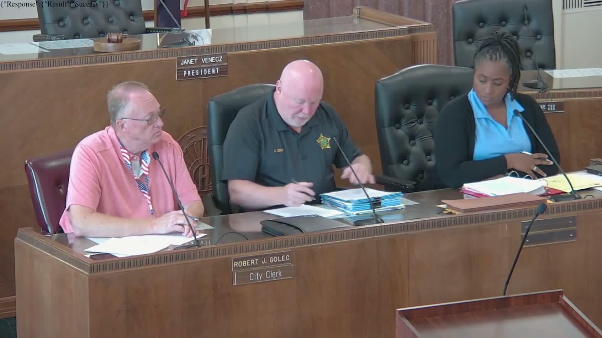 Hammond board approves series of contracts, road projects and park funding
