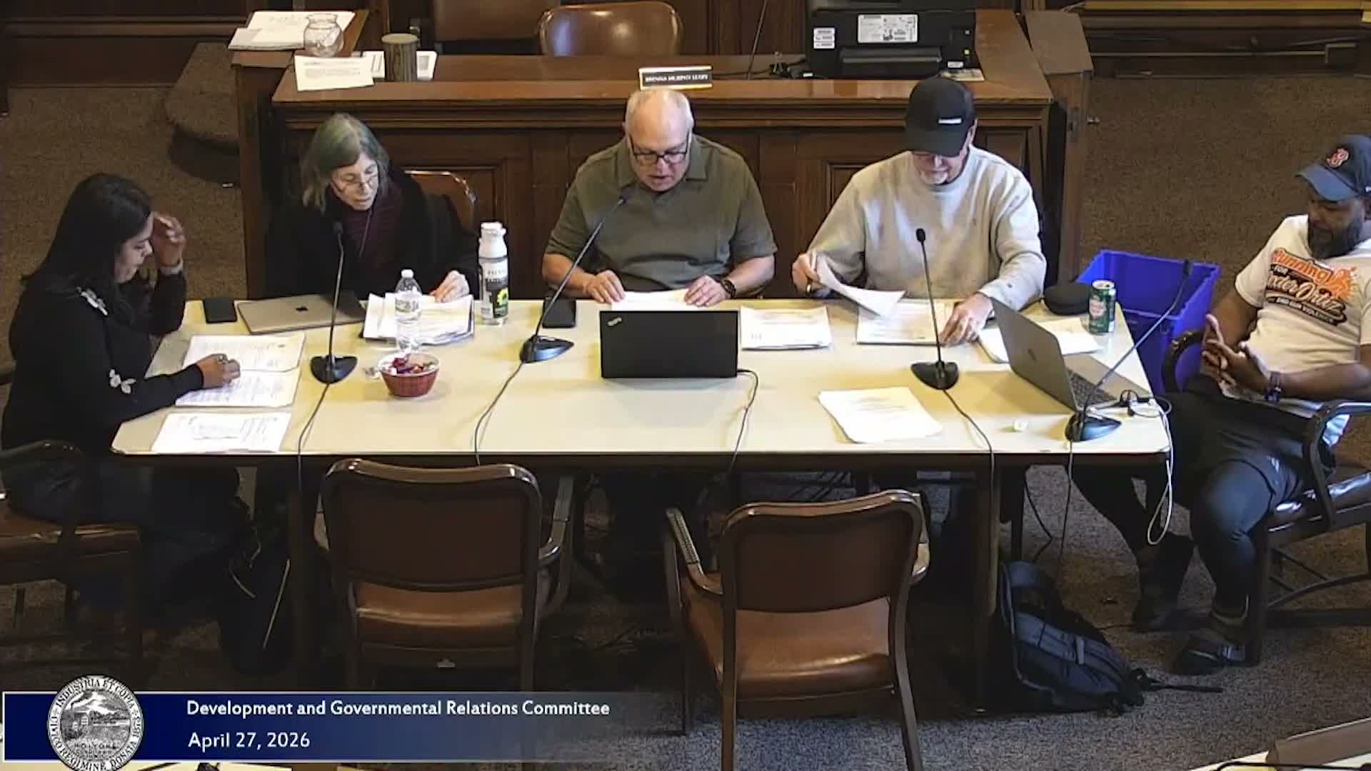 Committee recommends renewal of Sullivan scrap license after councilors press owner on repeated early-morning noise complaints
