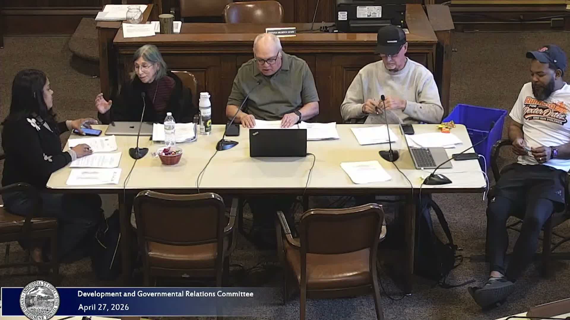 Developer seeks TIE/HDIP for small downtown redevelopment; councilors press for community outreach and site-plan approval