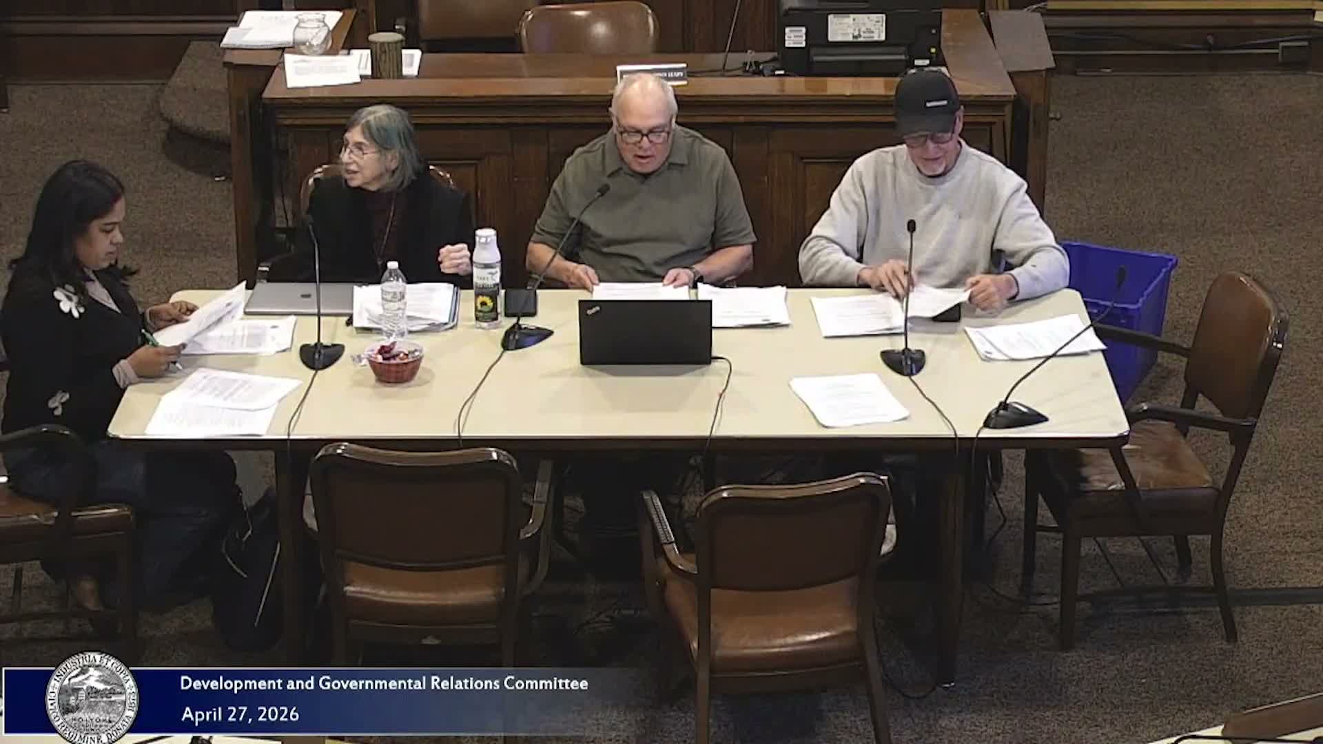 Committee hears Kestrel letter and HEDIC history; litigation limits some city participation on Elmwood Forest and Whiting Farms parcels