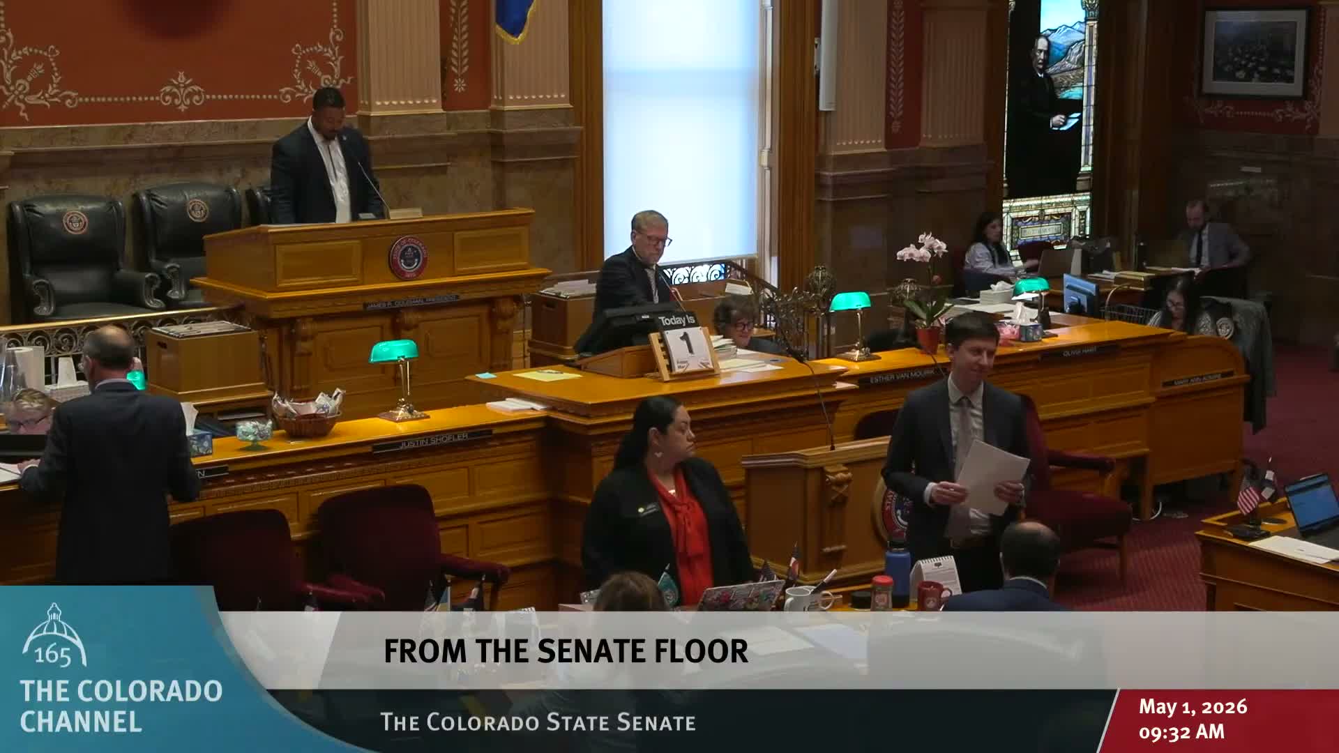 Senate approves ban on swipe fees by large card networks after tight vote