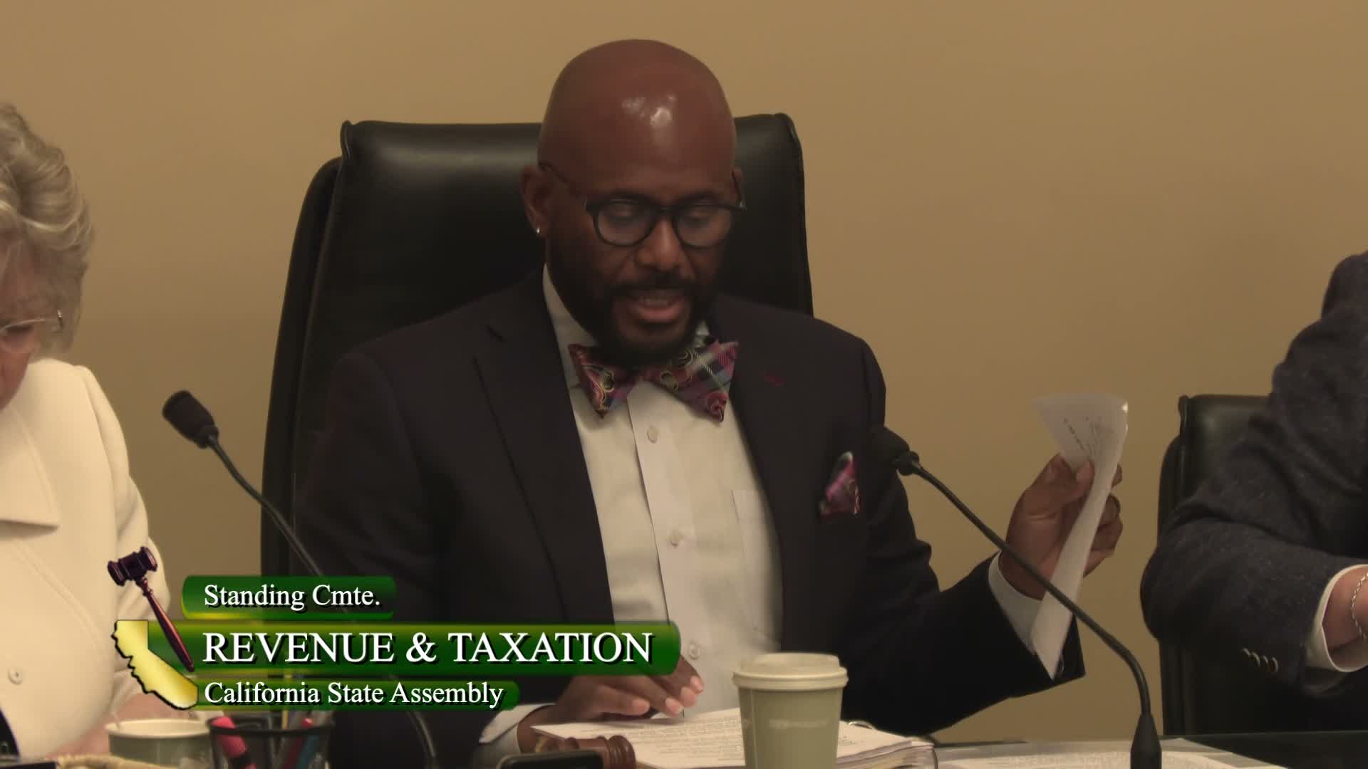 Committee advances bill to let Los Angeles and Contra Costa voters decide local sales-tax measure for services