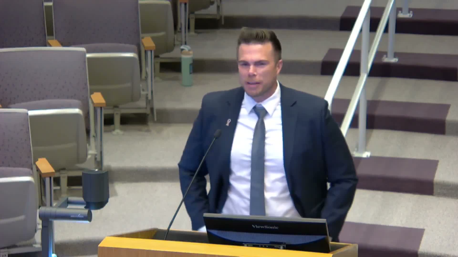 Irving planning commission recommends denial of Tesla robotaxi land‑use change after fire, police say more review needed