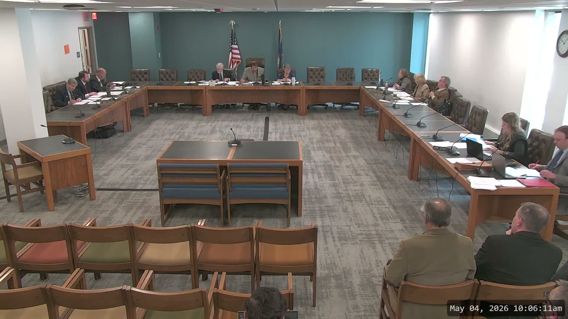 Panel debates net metering term for municipal projects; amendment fails, bill recommended