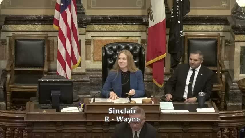 House adopts conference committee report for House File 2200; Iowa Senate receives message and introduces student visitors