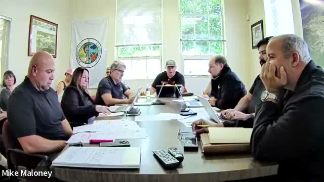 Superintendent Galvan outlines plan, volunteer list and irrigation work for Cloverdale community garden