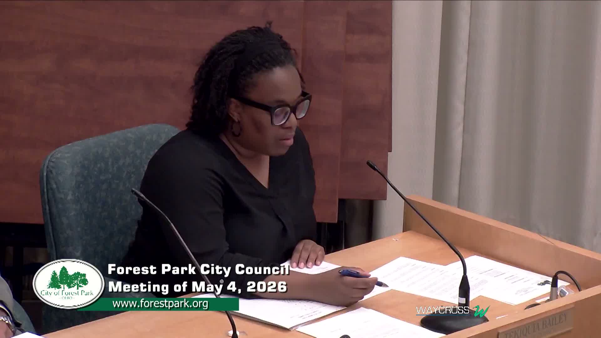 Forest Park council approves $214,935.57 plow truck purchase, 5–0