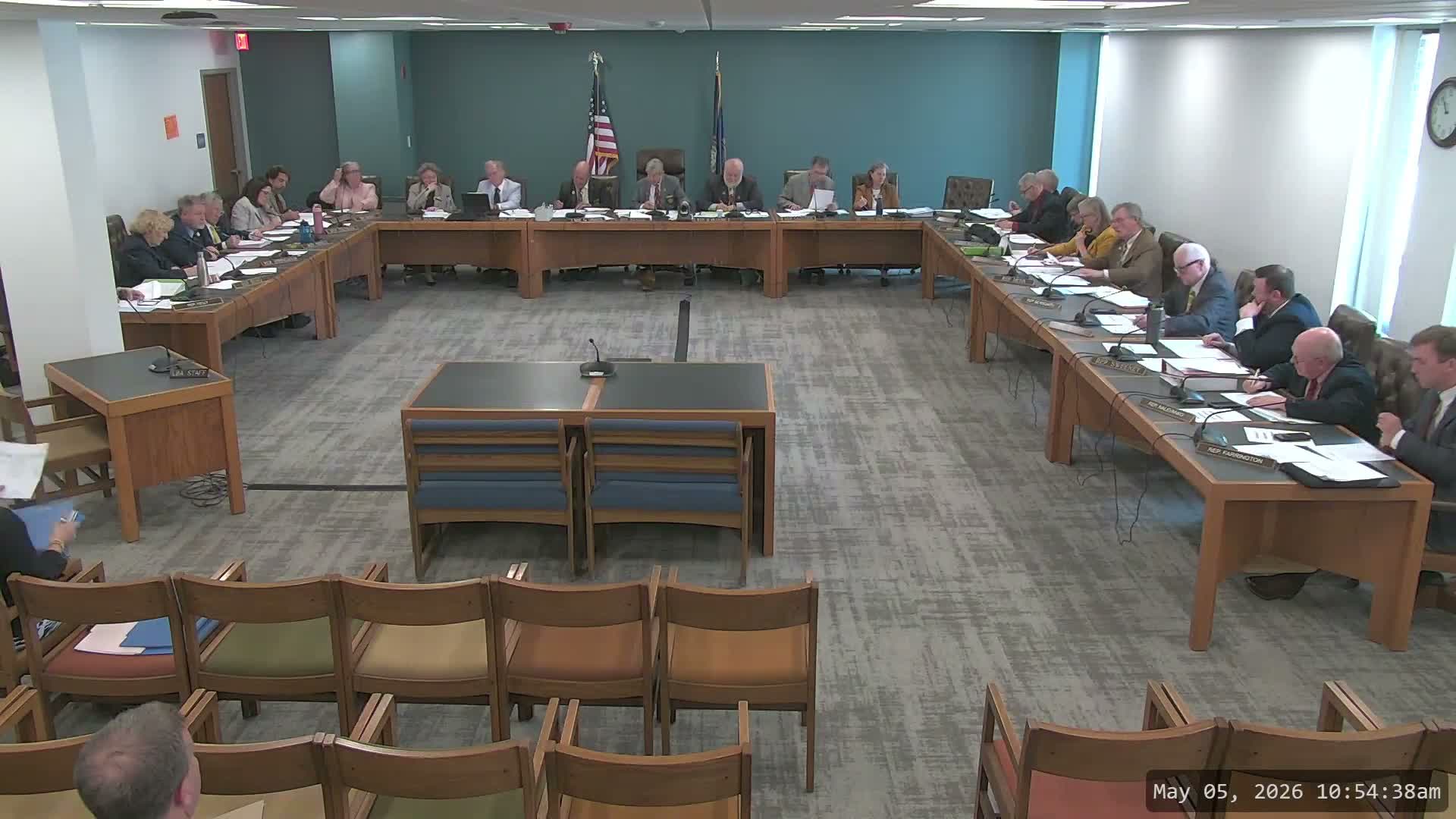 Finance committee adopts amendment tightening ban on synthetic kratom; bill passes 13–11