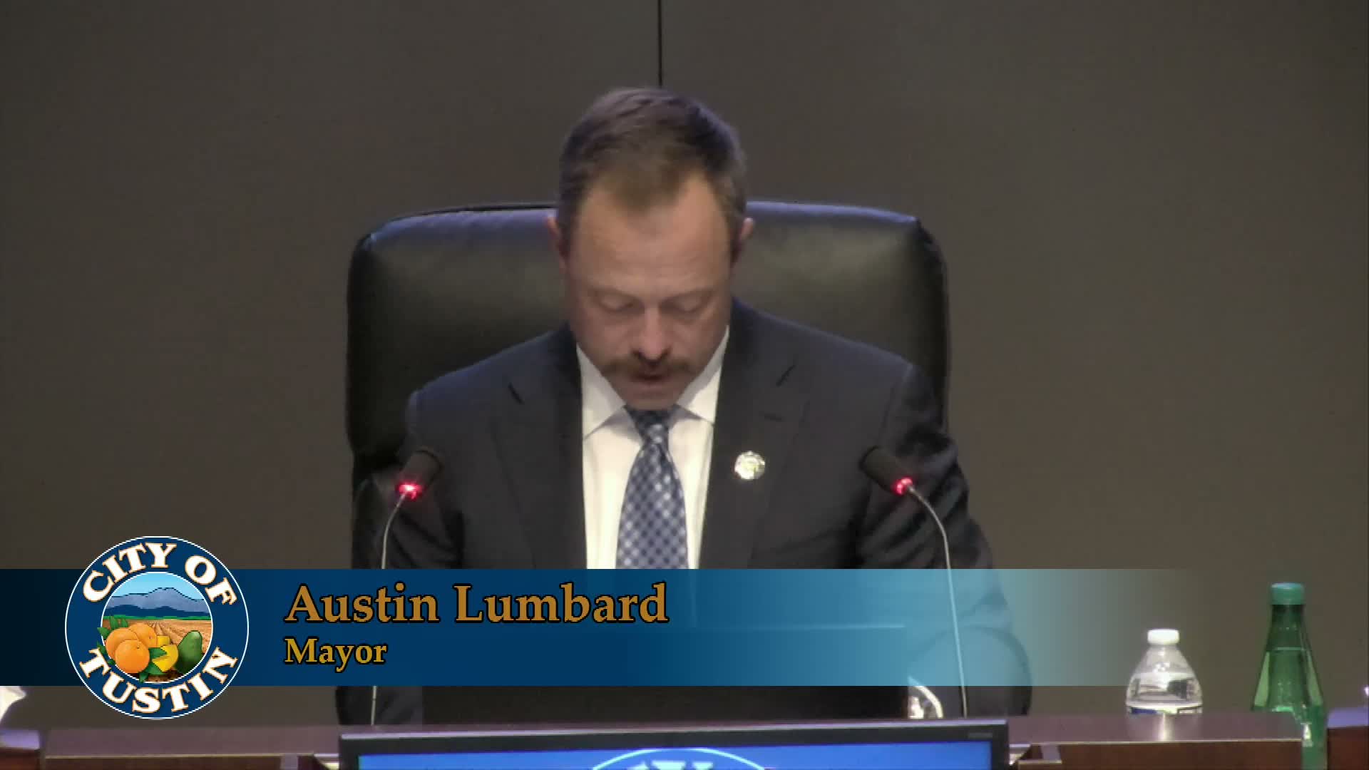 Tustin council approves first reading of ordinance to regulate e‑bikes and mobility devices