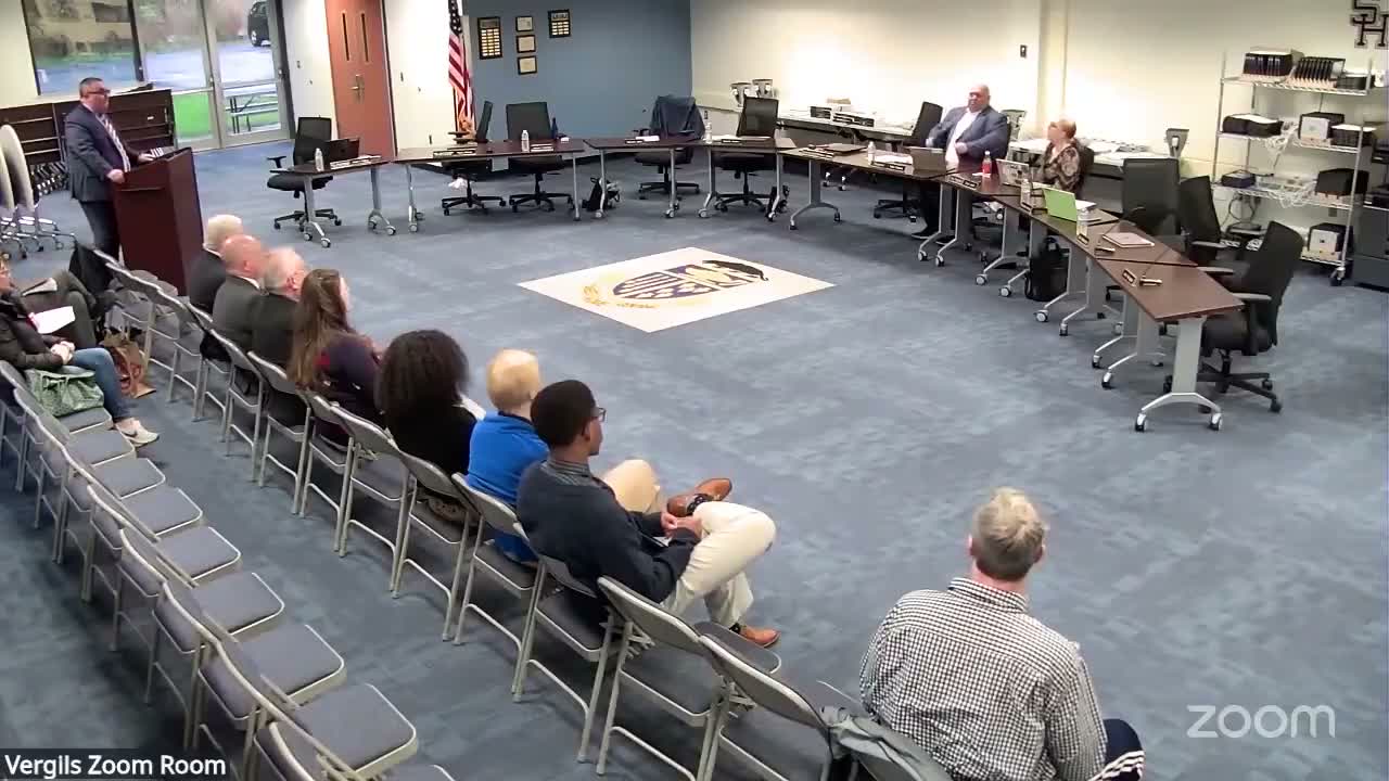 Candidates debate arts, communication and labor questions at Sweet Home board forum