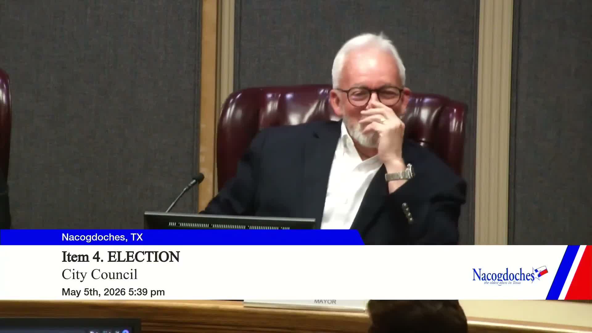 New council members sworn in; Huckabee named mayor pro tem, Williams vice mayor pro tem