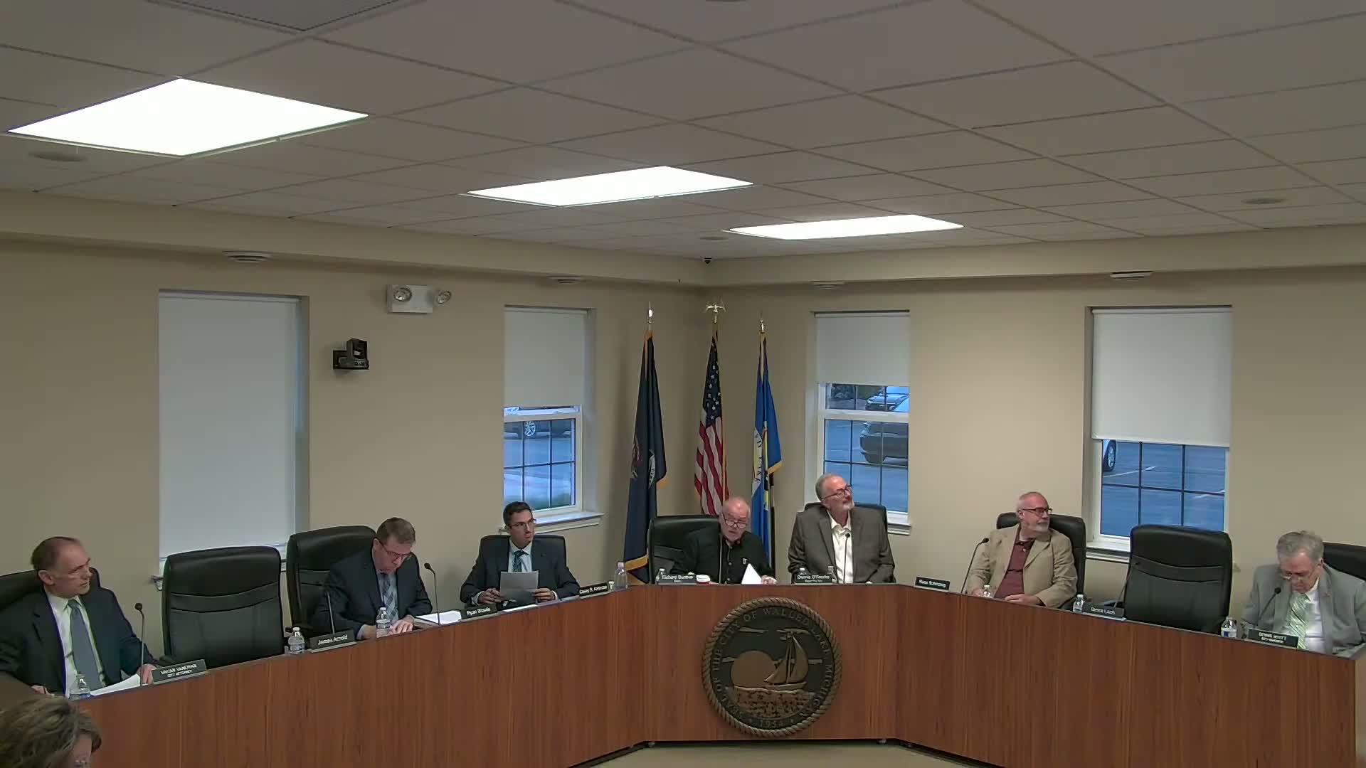 Council: East Bay slip requests would need PUD amendment; staff to enforce boat permits