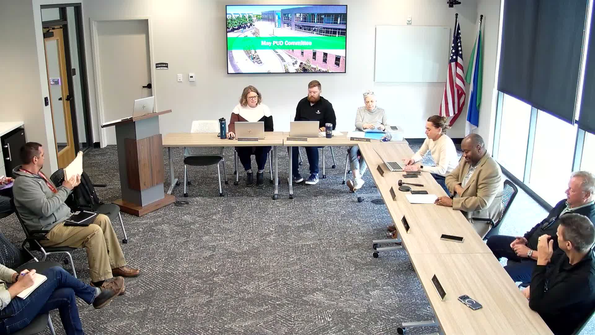 Fishers committee approves 236‑unit Leo Saxony built‑to‑rent plan with landscaping and design conditions